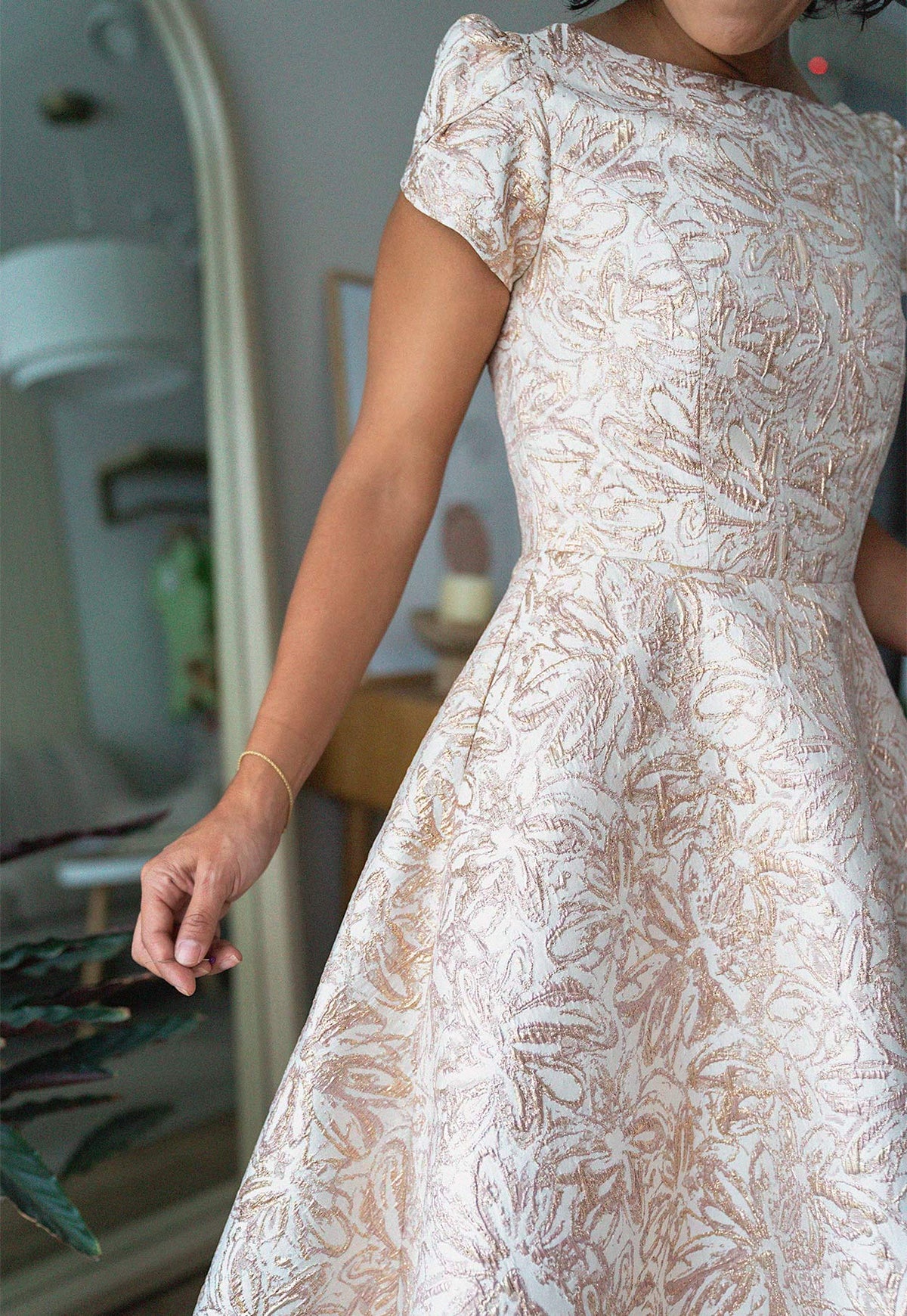 Dionisia Rose Gold
