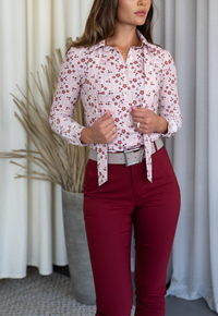 Pantalón a la cintura Sophia Cereza