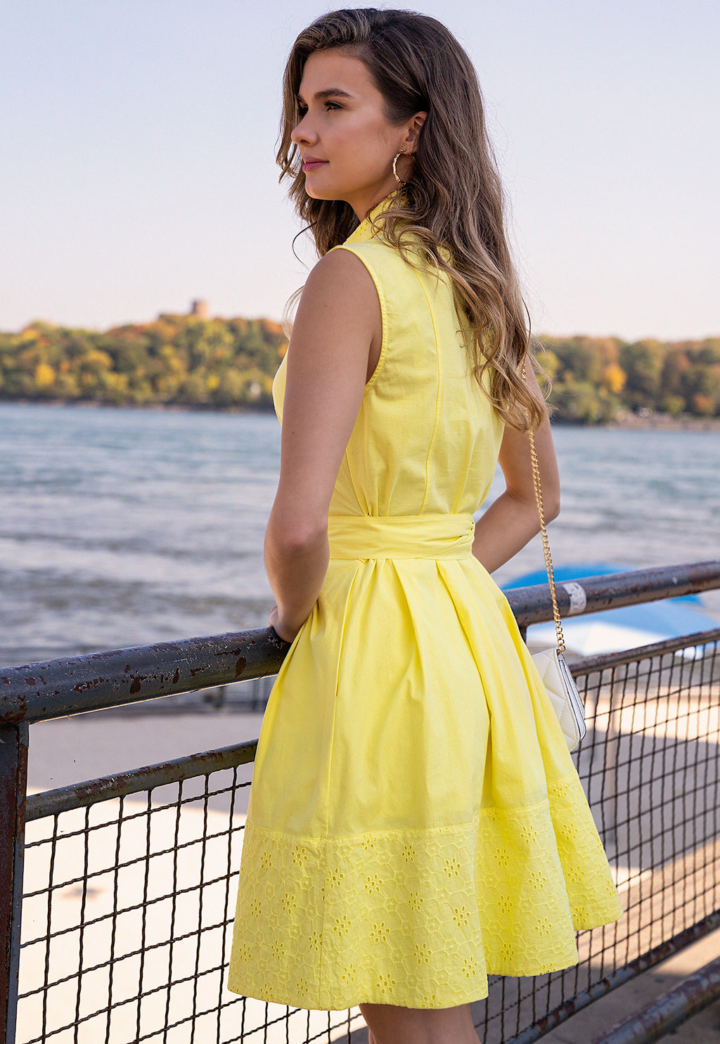 Alyna Yellow